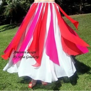 Ameynra Belly Dance Chiffon Maxi Skirt 1 slit White with Red Pink Petals. Size S